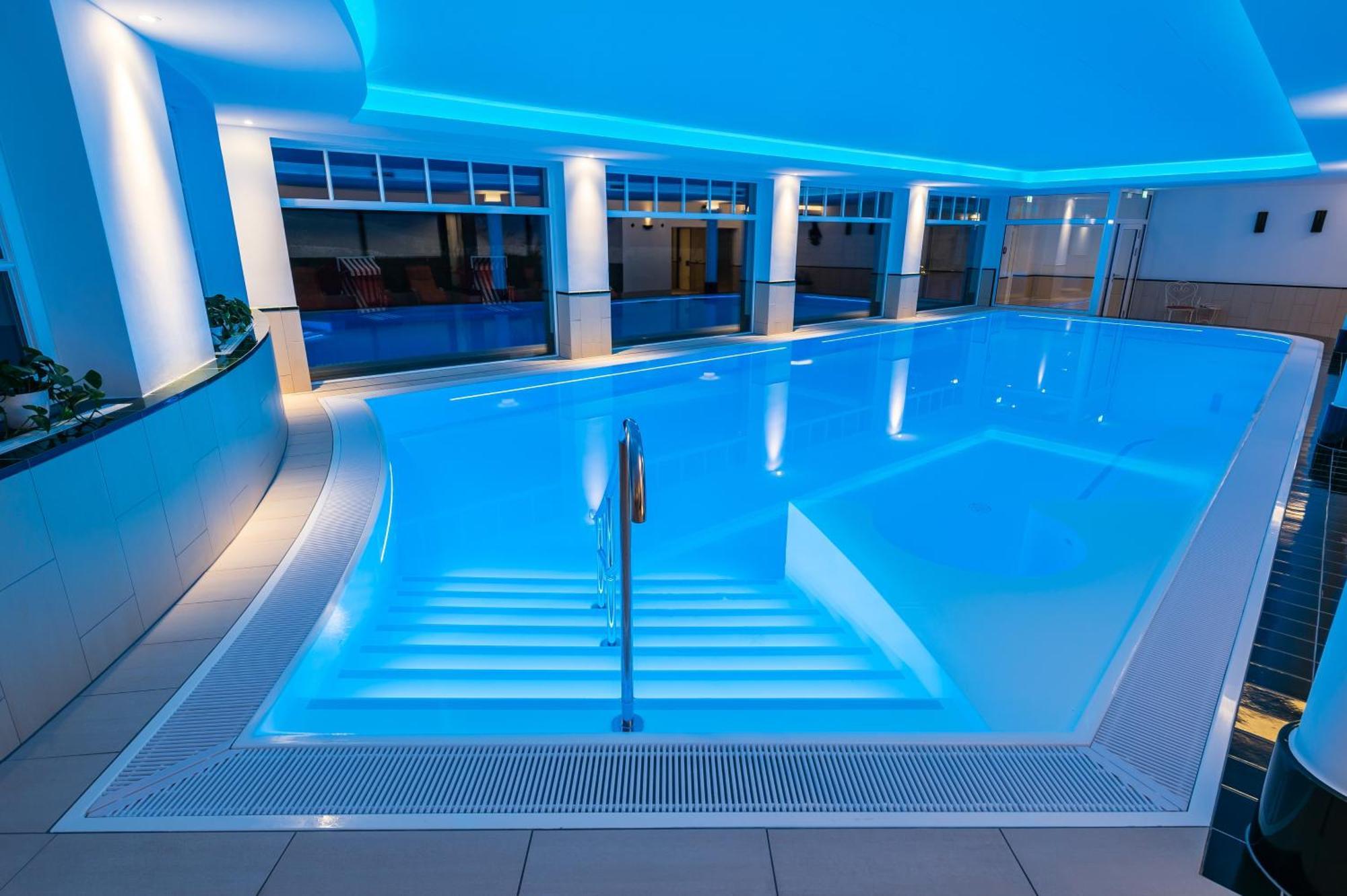 Romantik Hotel Fischerwiege Ahrenshoop Exteriör bild
