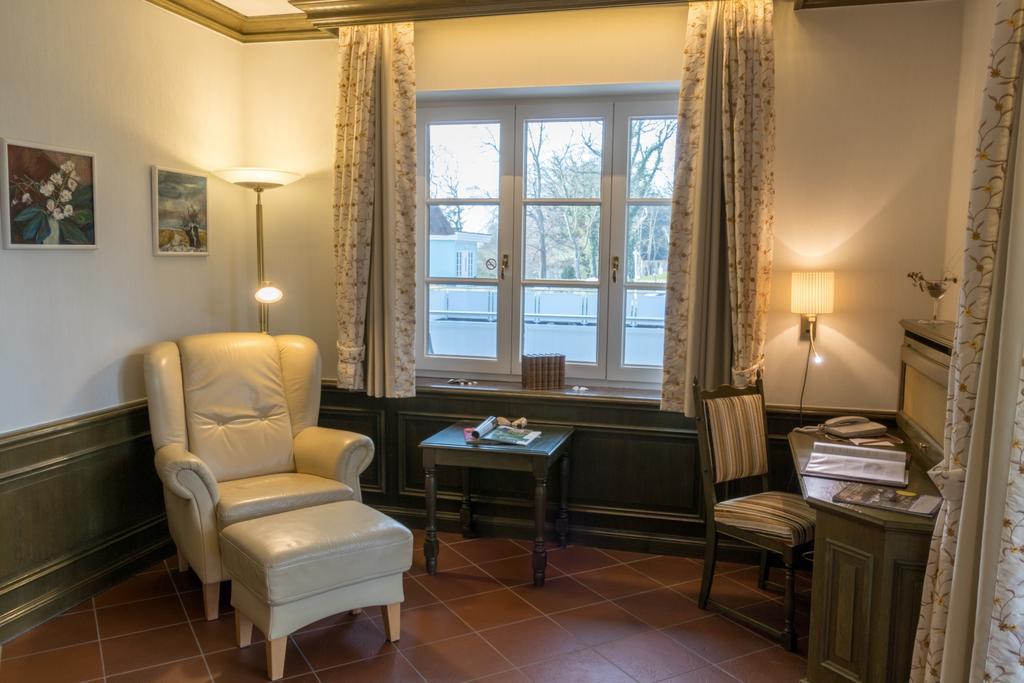 Romantik Hotel Fischerwiege Ahrenshoop Exteriör bild