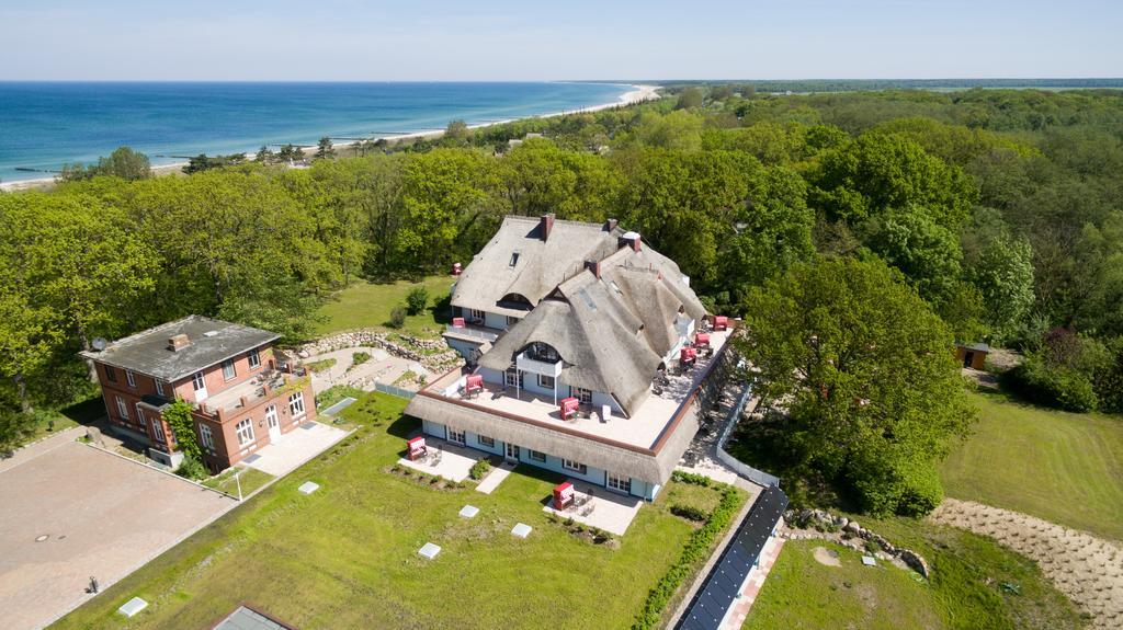 Romantik Hotel Fischerwiege Ahrenshoop Exteriör bild