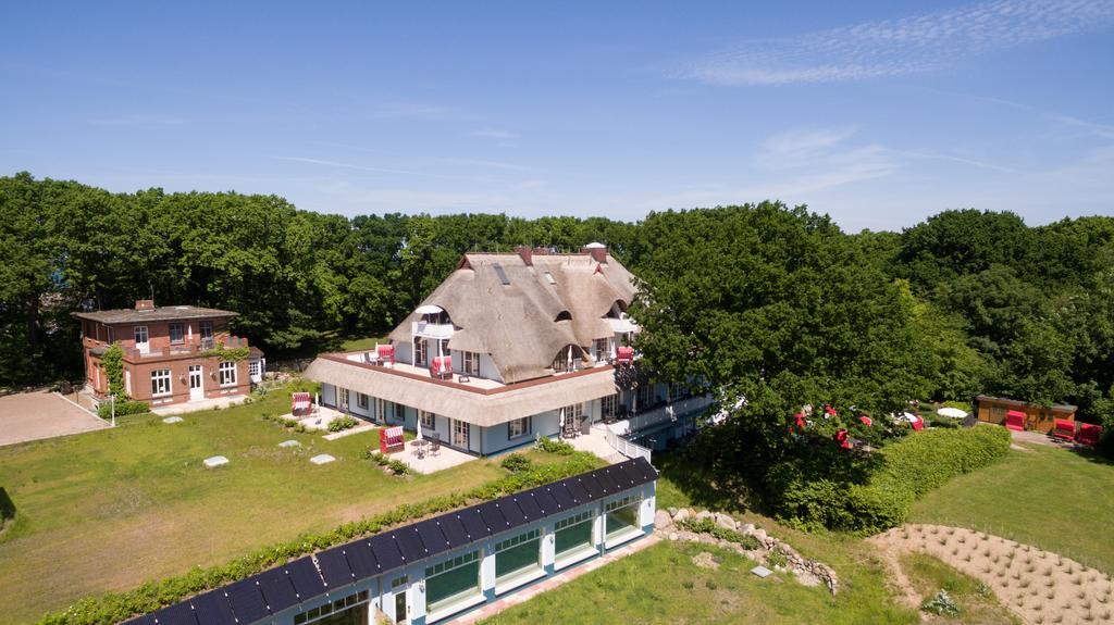 Romantik Hotel Fischerwiege Ahrenshoop Exteriör bild