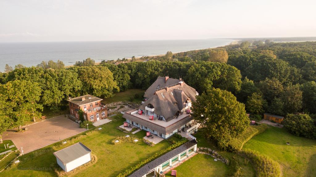 Romantik Hotel Fischerwiege Ahrenshoop Exteriör bild