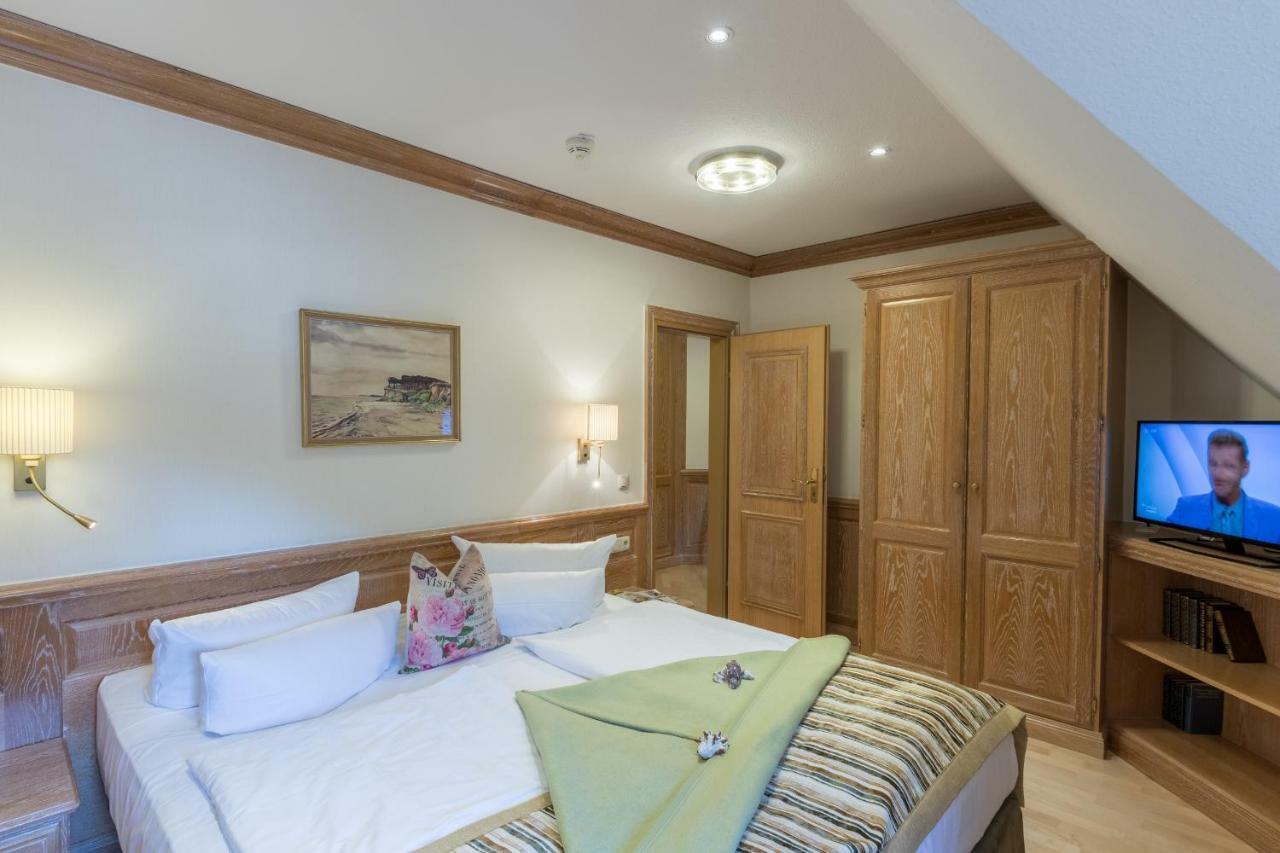 Romantik Hotel Fischerwiege Ahrenshoop Exteriör bild